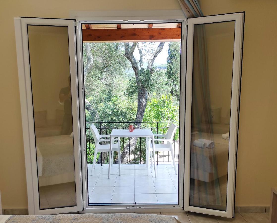 Villa Eleni - Studios لياباديس المظهر الخارجي الصورة